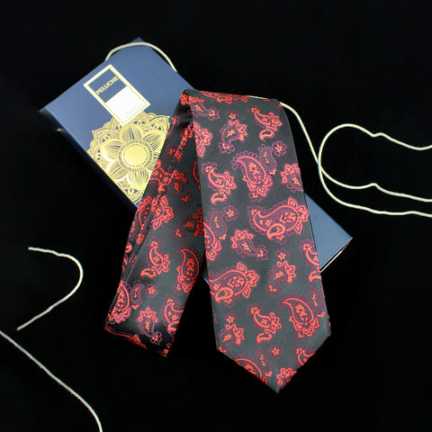 Peluche The Red Allure Microfiber Necktie For Men