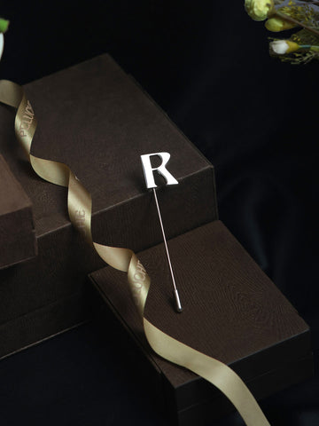 Peluche Alphabet 'R' Silver Lapel Pin for Men