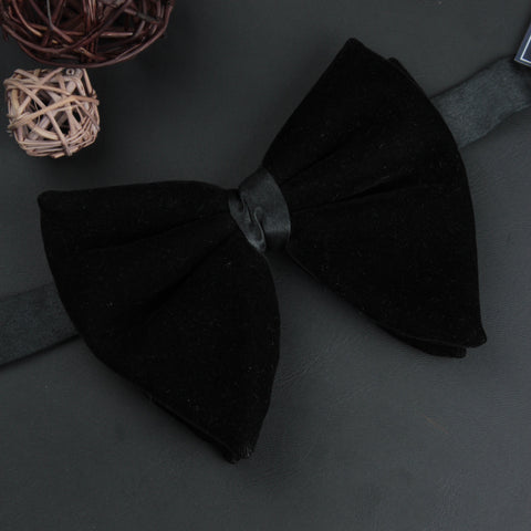 Peluche Solid Essentials Mini Butterfly Black Mini Butterfly Bow Tie