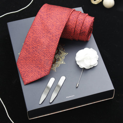 The Claret Dimes Gift Box Includes 1 Neck Tie, 1 Brooch & 1 Pair of Collar Stays for Men | Genuine Branded Product from Peluche.in