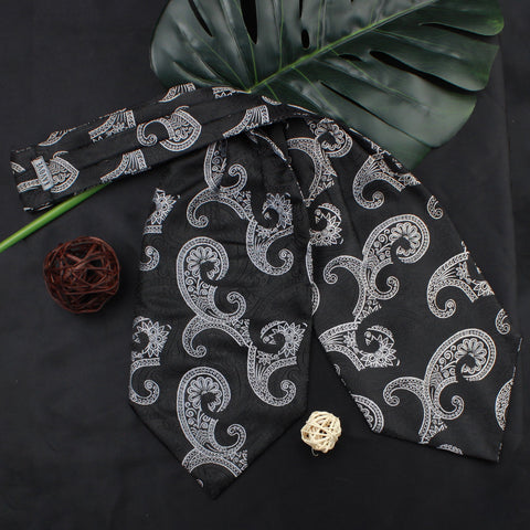 Kavove The Paisley Fever Black Cravat