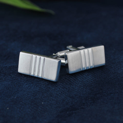 Kavove The Triology Bar Silver Cufflink For Men